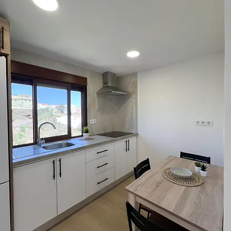 Apartment Sobre El Callejon